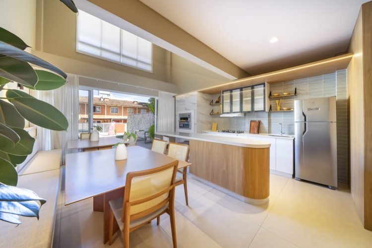 Reserva Mariscal Residencial - 150m da Praia de Mariscal